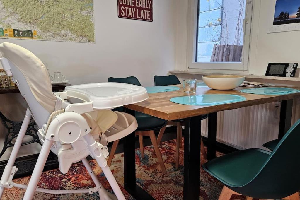 Stadt-Ferienwohnung Mit 55 M² Fuer 2 Erw. Personen Und Kind Bis 3 Jahren Бад-Лаутерберг Екстер'єр фото